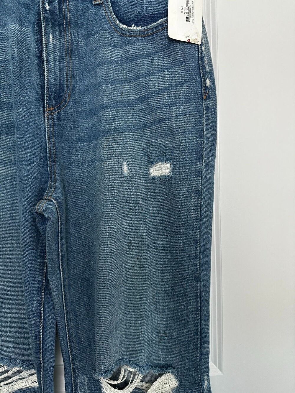 Altar'd State Women's Distressed Flare Jeans Blue Medium Wash High Rise Size 31 - Picture 8 of 8